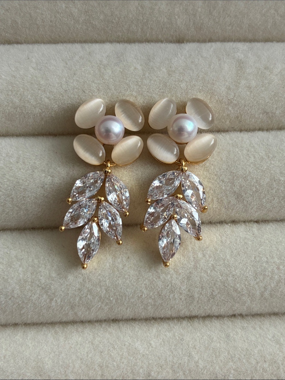 Elegant Pearl & Cat’s Eye Flower Crystal Leaf Drop Earrings – Gold Tone